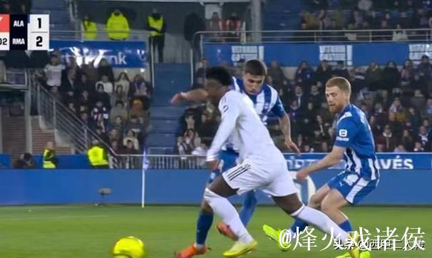 裁判“选择性失明”?皇马电视台怒斥:这不是失误,是蓄意不公! 裁判“选择性失明”?皇马电视台怒斥:这不是失误,是蓄意不公!